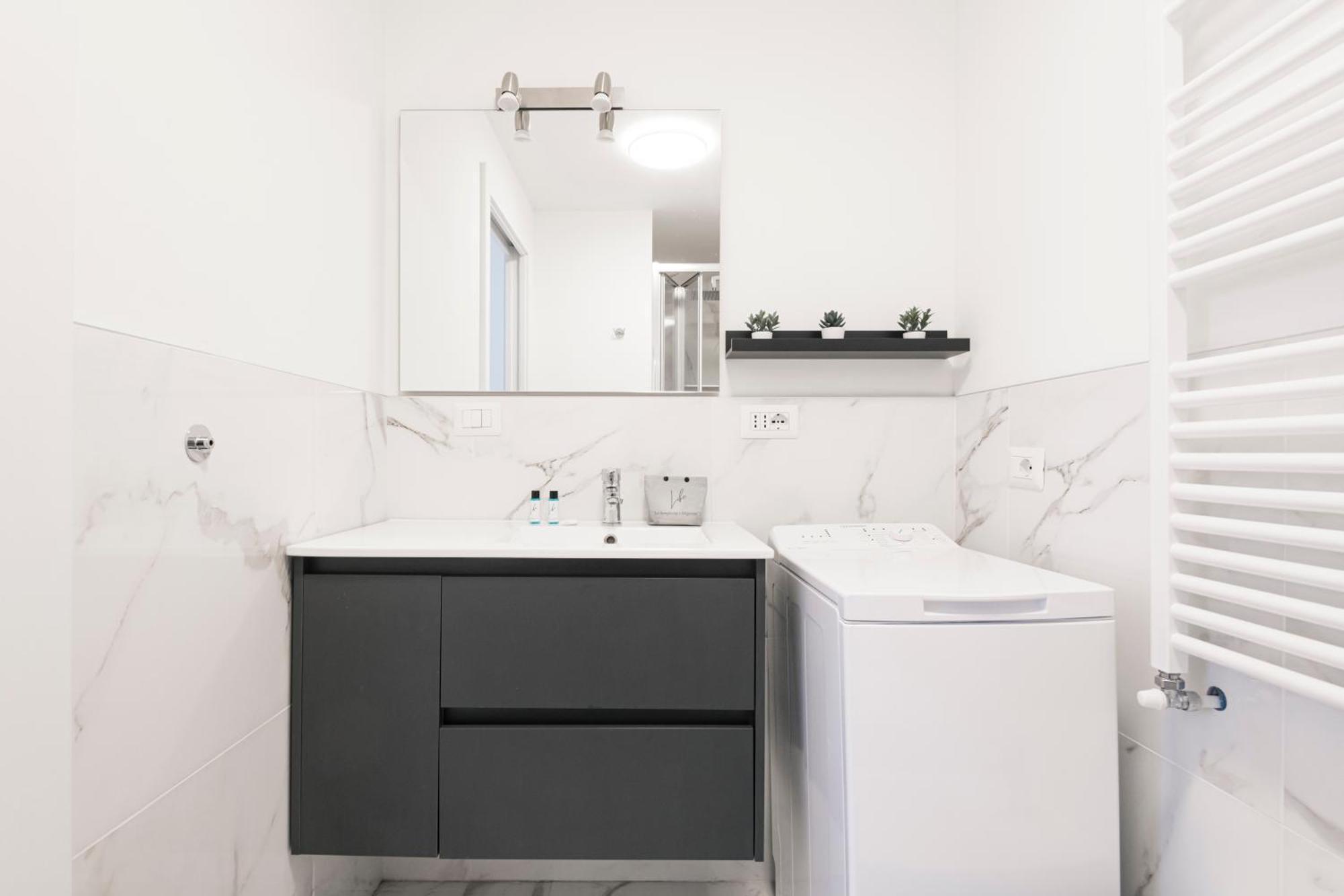 Apartamento Easylife - Elegante Moderno E Accogliente - La Tua Oasi In Citta Milán